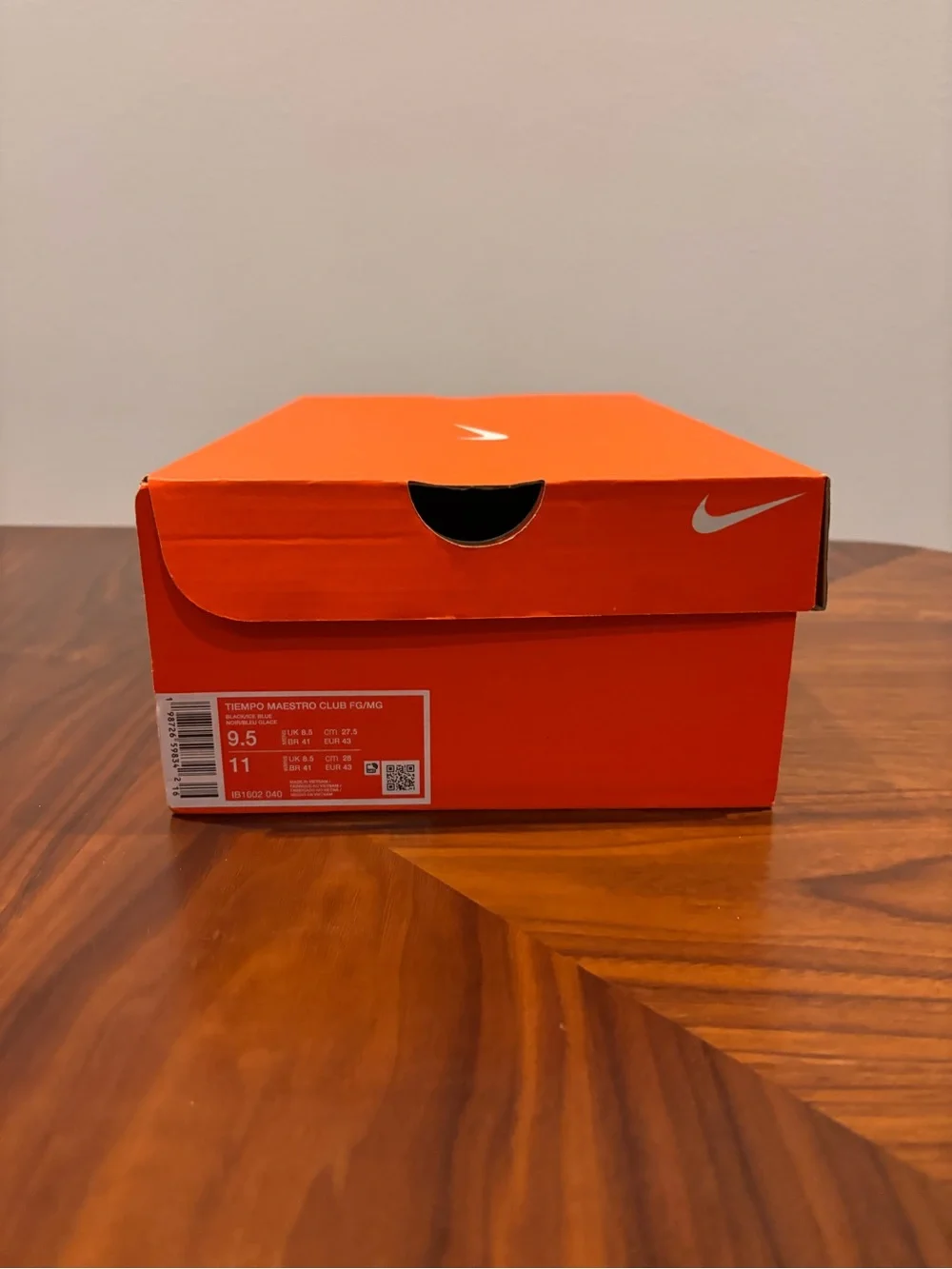 Nike Tiempo Maestro Club MG Soccer Cleats